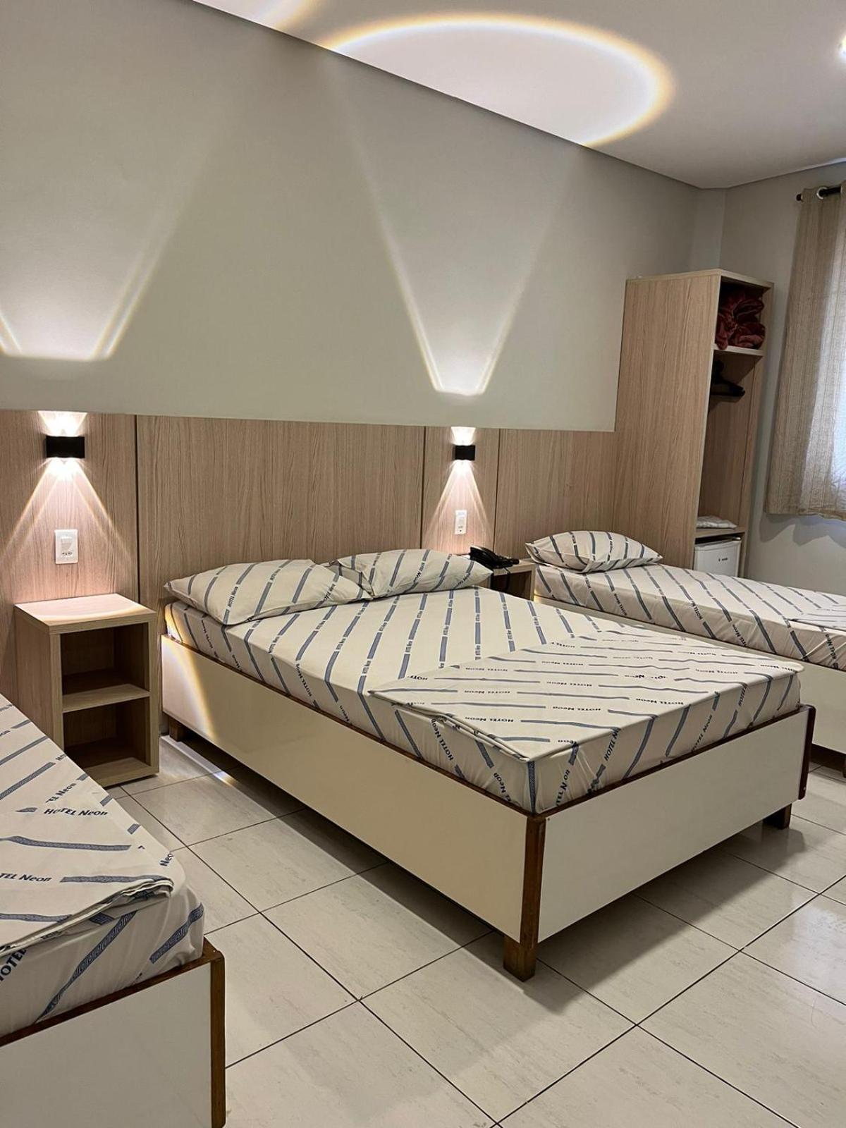 Hotel Neon - Proximo A 25 De Marco, Bom Retiro E Bras, A 2Min Do Mirante Sampa Sky E Pista De Skate Anhangabau São Paulo Eksteriør billede