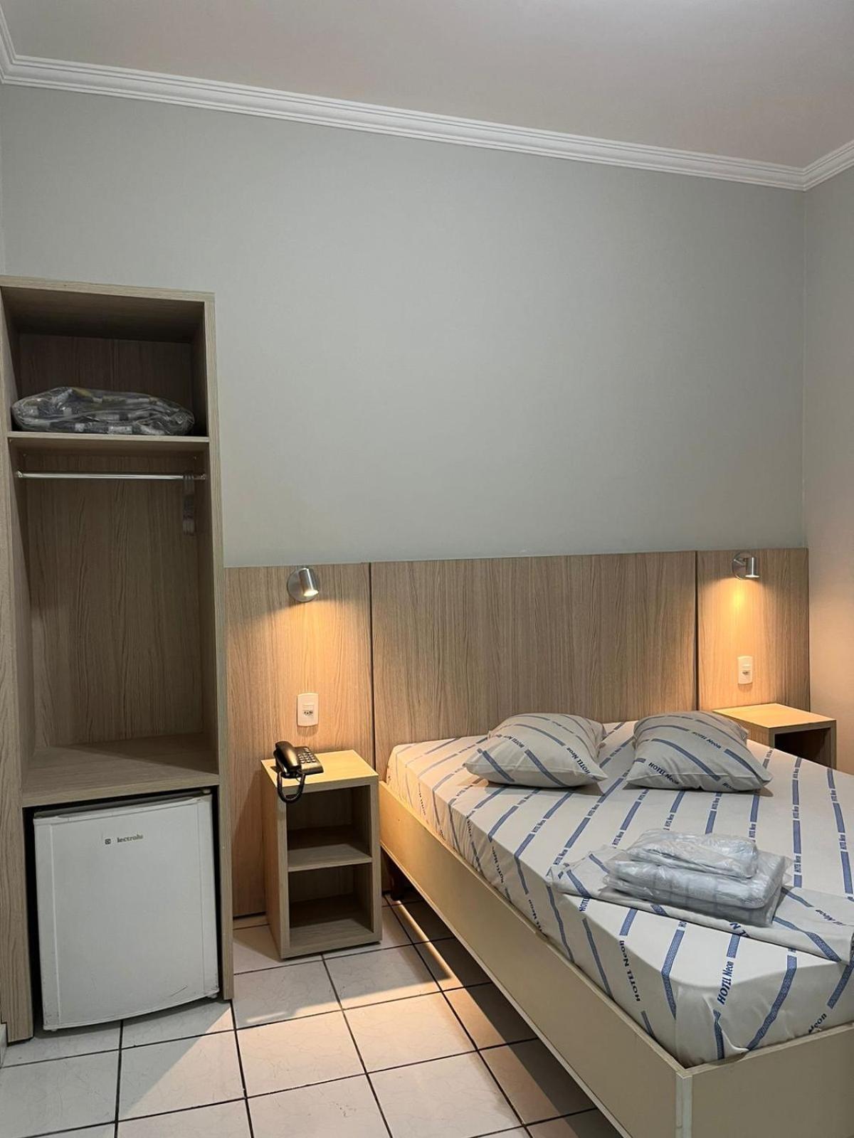 Hotel Neon - Proximo A 25 De Marco, Bom Retiro E Bras, A 2Min Do Mirante Sampa Sky E Pista De Skate Anhangabau São Paulo Eksteriør billede