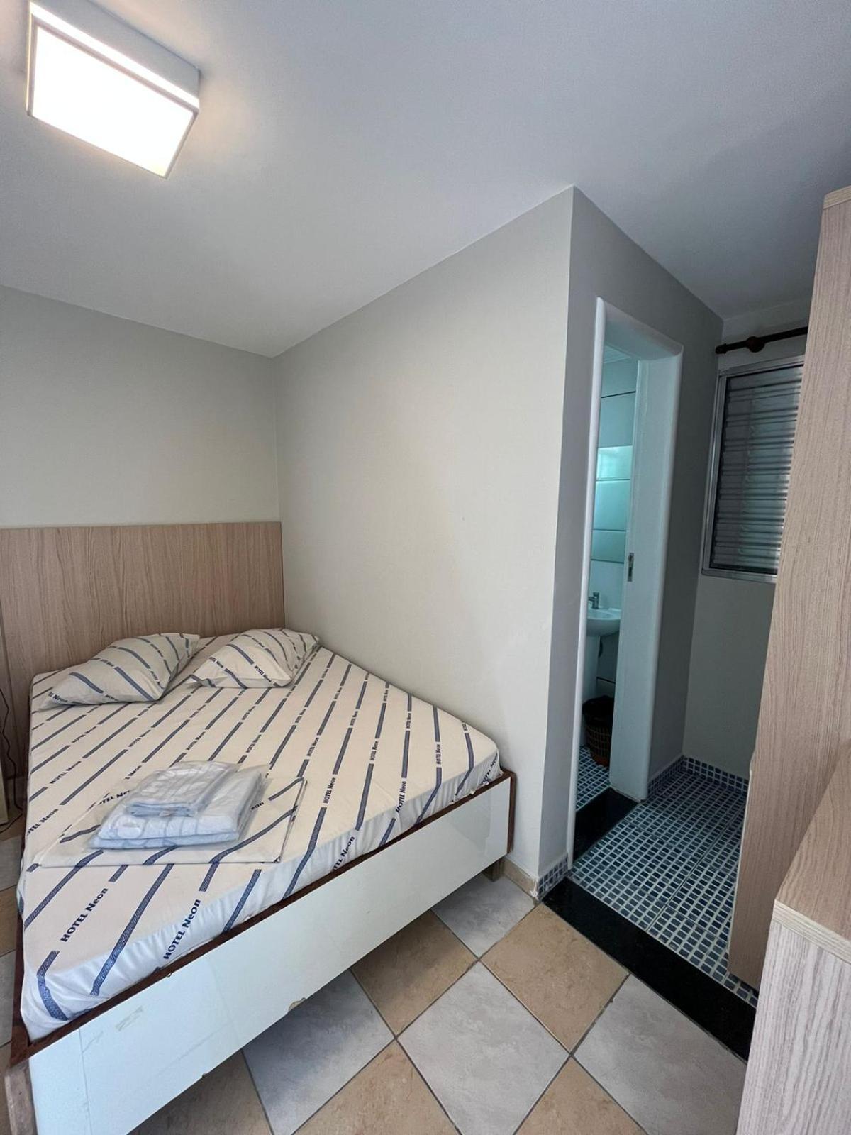 Hotel Neon - Proximo A 25 De Marco, Bom Retiro E Bras, A 2Min Do Mirante Sampa Sky E Pista De Skate Anhangabau São Paulo Eksteriør billede